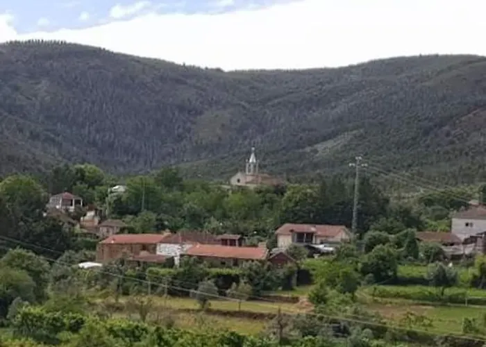 A Cancela House Arouca Paiva Walkways *